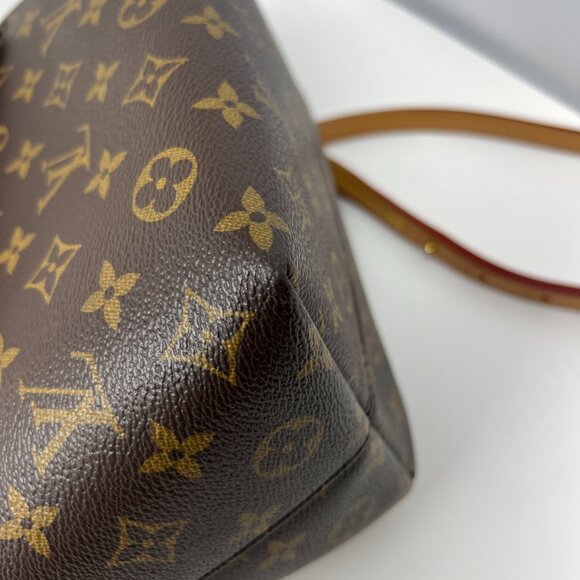 🤩😍🌟 SUPER CONDITION*AUTHENTIC Louis Vuitton Montsouris PM Backpack Monogram‼️ - Picture 14 of 16